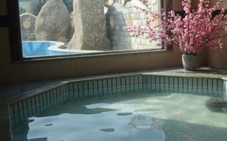 即墨鸿源御都温泉自驾游怎么玩？