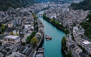 贵州有哪些必游景点？