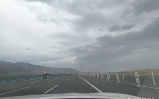 乌鲁木齐到吐鲁番自驾游路线怎么走？