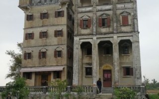 锦江里碉楼群自驾游怎么玩？