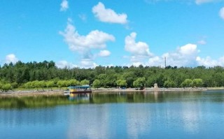 鹤岗周边自驾游有哪些必打卡景点？