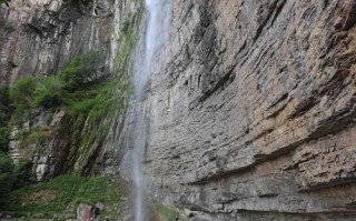 河南新乡八里沟自驾游路线怎么规划？