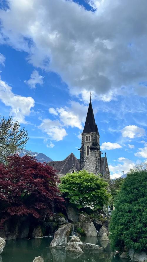 Interlaken攻略必打卡景点有哪些？-第2张图片-星月文旅