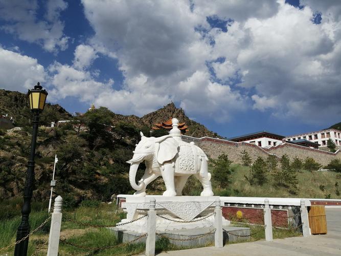 阿拉善右旗必玩景点有哪些?-第1张图片-星月文旅 阿拉善右旗必玩景点有哪些?-第1张图片-星月文旅