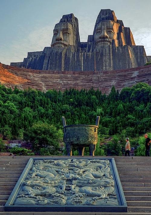 郑州一日游必去景点有哪些?-第1张图片-星月文旅 郑州一日游必去景点有哪些?-第1张图片-星月文旅