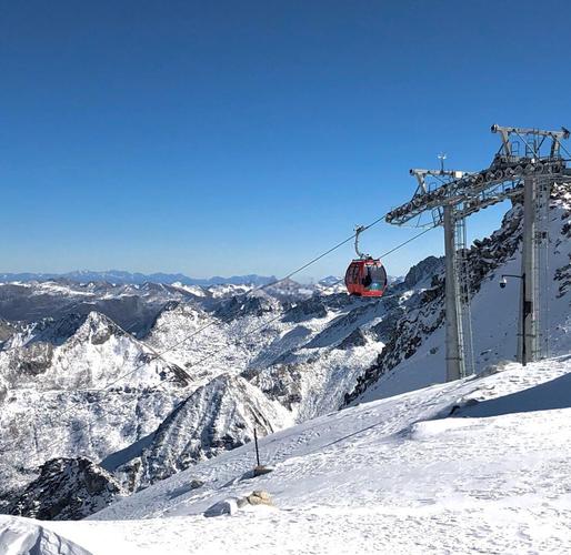 成都自驾达古冰川攻略,路线怎么走?-第1张图片-星月文旅 成都自驾达古冰川攻略,路线怎么走?-第1张图片-星月文旅