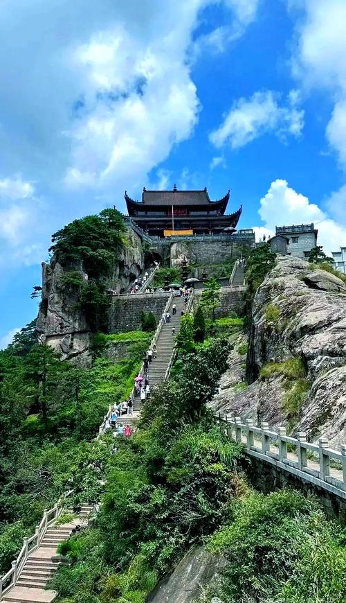 安徽有哪些必打卡的旅游景点?-第3张图片-星月文旅 安徽有哪些必打卡的旅游景点?-第3张图片-星月文旅