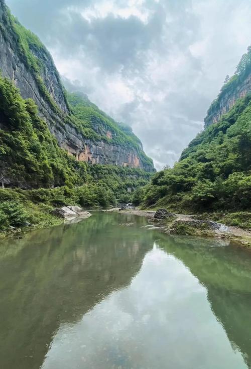 汉中自驾游去哪玩?周边这些地方别错过!-第1张图片-星月文旅 汉中自驾游去哪玩?周边这些地方别错过!-第1张图片-星月文旅
