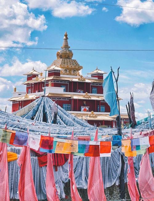 成都周边适合自驾游的地方-第1张图片-星月文旅 成都周边适合自驾游的地方-第1张图片-星月文旅