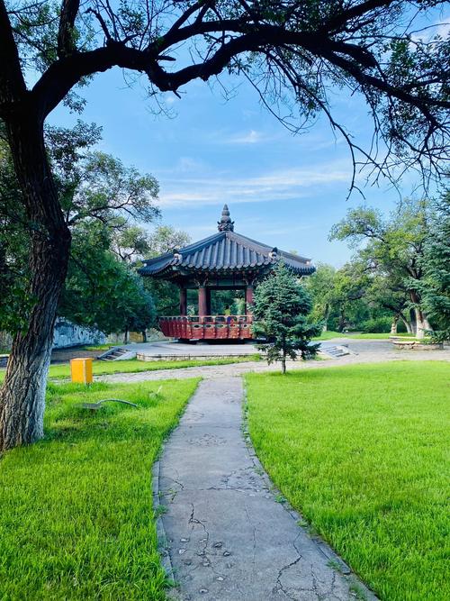 齐齐哈尔热门旅游景点有哪些?-第2张图片-星月文旅 齐齐哈尔热门旅游景点有哪些?-第2张图片-星月文旅