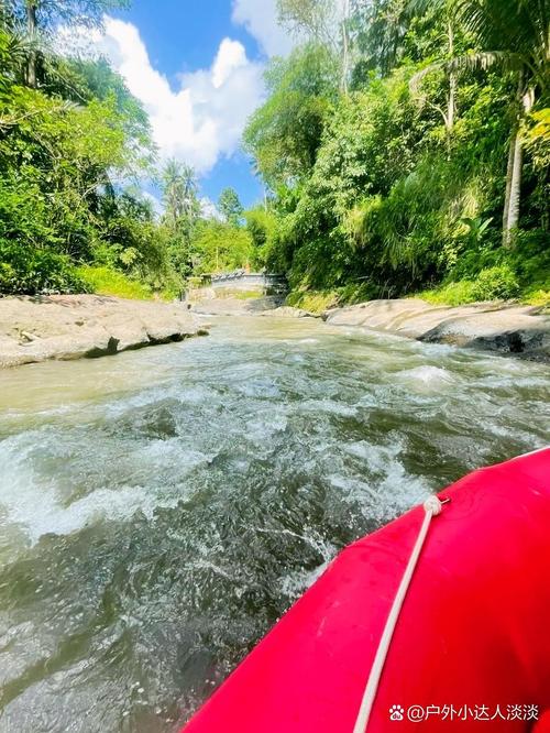 Waterton自驾游必打卡路线有哪些?-第1张图片-星月文旅 Waterton自驾游必打卡路线有哪些?-第1张图片-星月文旅
