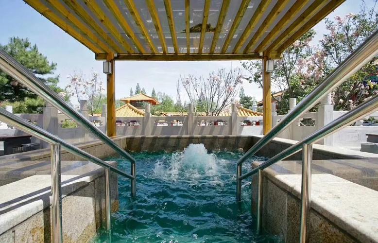 九华山庄温泉二日自驾游怎么安排?-第1张图片-星月文旅 九华山庄温泉二日自驾游怎么安排?-第1张图片-星月文旅