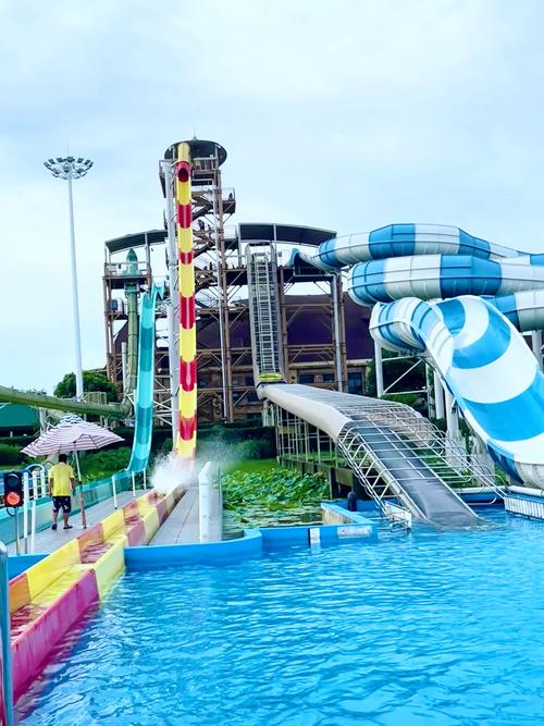 紫龙湾水世界两日自驾游怎么安排？-第3张图片-星月文旅