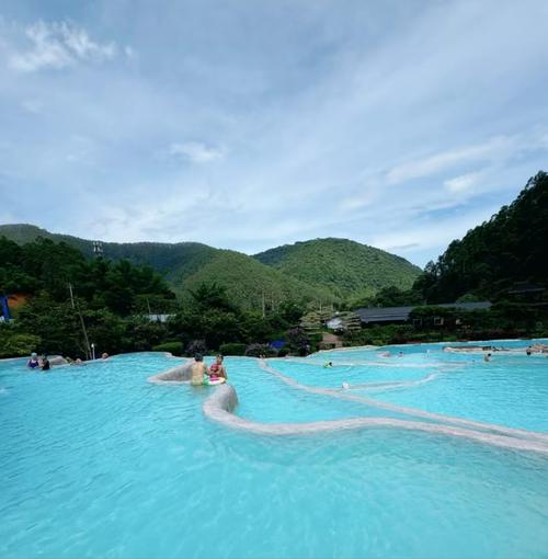 紫龙湾水世界两日自驾游怎么安排?-第1张图片-星月文旅 紫龙湾水世界两日自驾游怎么安排?-第1张图片-星月文旅