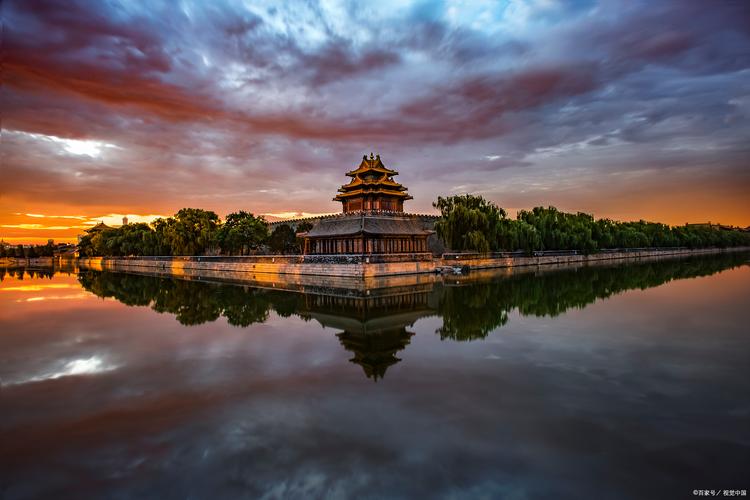 80岁老人北京旅游,攻略需注意哪些细节?-第3张图片-星月文旅 80岁老人北京旅游,攻略需注意哪些细节?-第3张图片-星月文旅