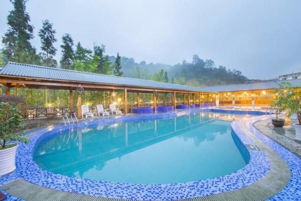 花水湾叠香溪温泉自驾怎么玩最尽兴?-第3张图片-星月文旅 花水湾叠香溪温泉自驾怎么玩最尽兴?-第3张图片-星月文旅