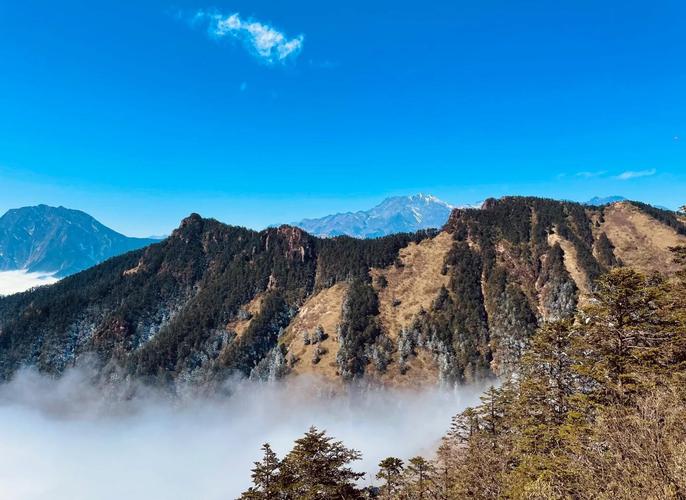 成都周边夏天二日自驾游去哪玩?-第3张图片-星月文旅 成都周边夏天二日自驾游去哪玩?-第3张图片-星月文旅