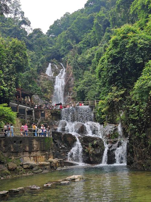 肇庆周边城市有哪些必游景点？-第1张图片-星月文旅