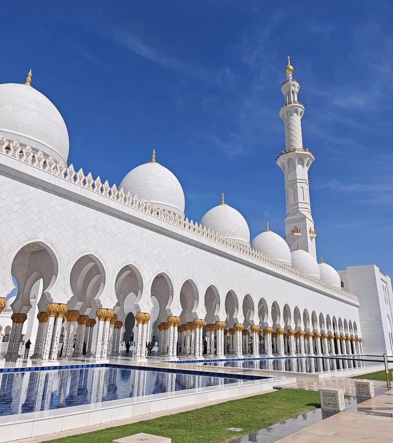 迪拜阿布扎比怎么玩?攻略必看!-第2张图片-星月文旅 迪拜阿布扎比怎么玩?攻略必看!-第2张图片-星月文旅