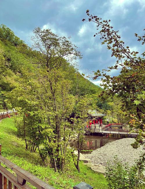 十一溪本溪哪处景点最值得一玩?-第2张图片-星月文旅 十一溪本溪哪处景点最值得一玩?-第2张图片-星月文旅