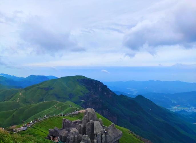 长沙到江西武功山自驾游怎么规划?-第1张图片-星月文旅 长沙到江西武功山自驾游怎么规划?-第1张图片-星月文旅