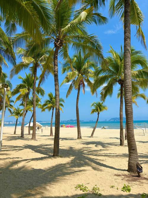 三亚2025自驾游怎么玩最省心?-第3张图片-星月文旅 三亚2025自驾游怎么玩最省心?-第3张图片-星月文旅