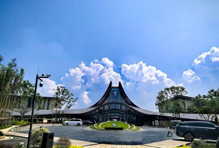 成都哪家自驾游俱乐部最好？-第1张图片-星月文旅