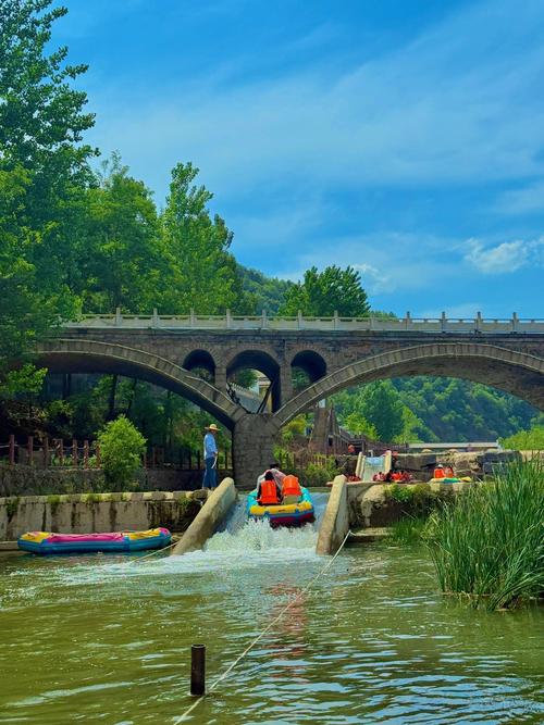 丹江漂流自驾游怎么玩？攻略有哪些要点？-第3张图片-星月文旅