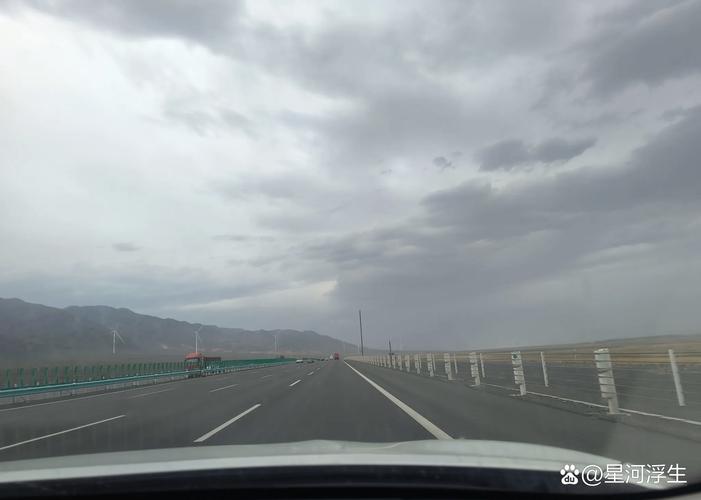 乌鲁木齐到吐鲁番自驾游路线怎么走？-第1张图片-星月文旅