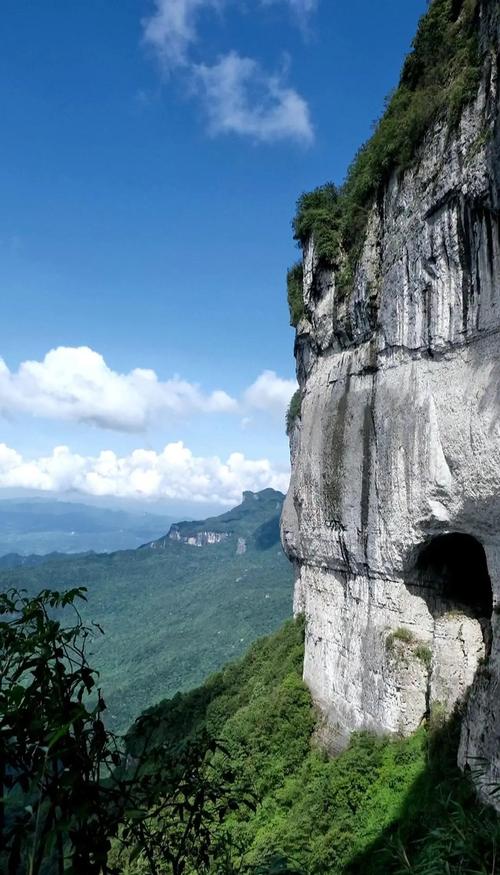 重庆金佛山旅游攻略有哪些必玩？-第3张图片-星月文旅