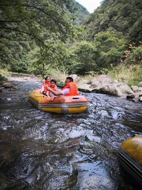 黄山源芳极速漂流自驾游怎么玩最刺激？-第2张图片-星月文旅