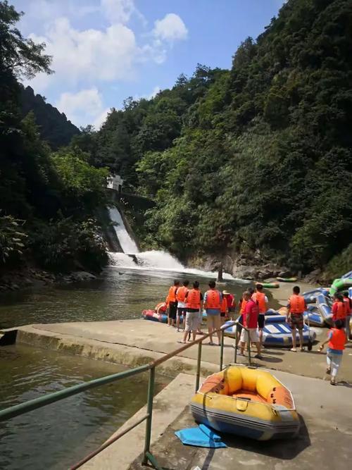 黄山源芳极速漂流自驾游怎么玩最刺激？-第1张图片-星月文旅