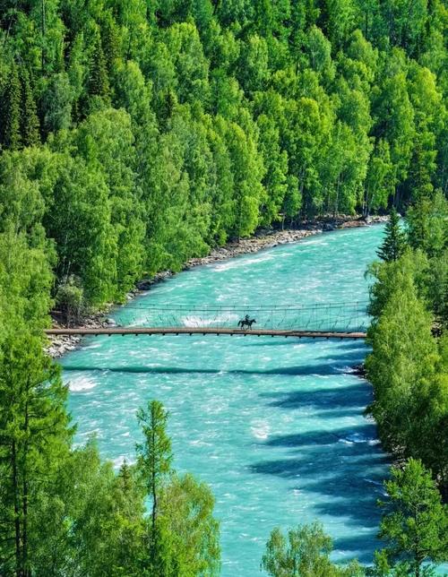 新疆阿勒泰旅游景点有哪些-第2张图片-星月文旅