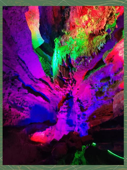 山东地下大峡谷 自驾游-第2张图片-星月文旅