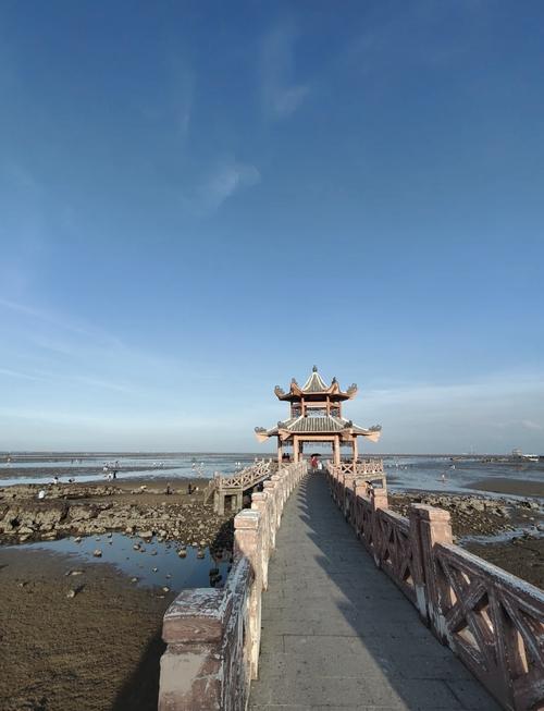 防城港附近有哪些必游景点？-第1张图片-星月文旅