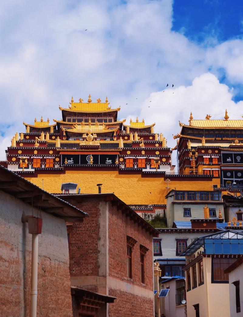 香格里拉必去的旅游景点-第1张图片-星月文旅