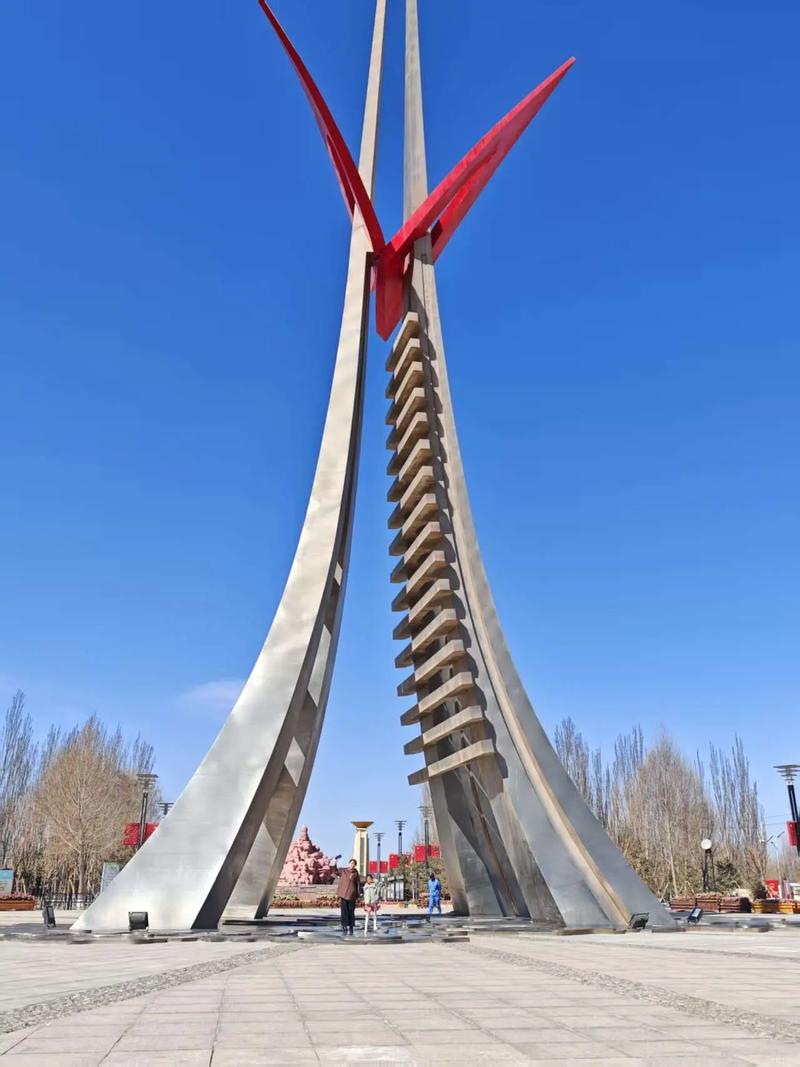 格尔木附近旅游景点大全-第1张图片-星月文旅