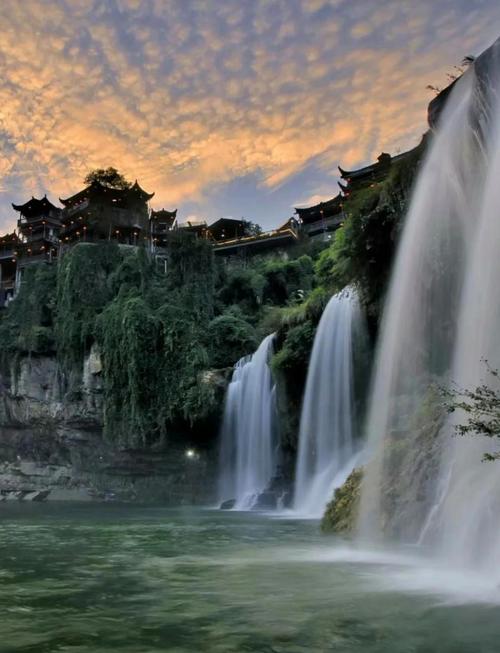 重庆周边旅游攻略三日游-第2张图片-星月文旅