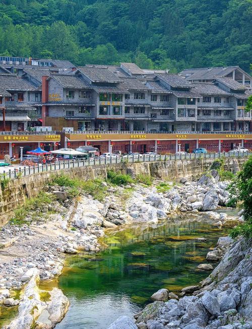 巴中必去景点有哪些？-第1张图片-星月文旅