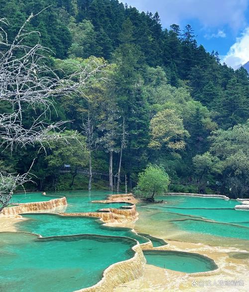 4月适合去哪儿旅游攻略-第2张图片-星月文旅