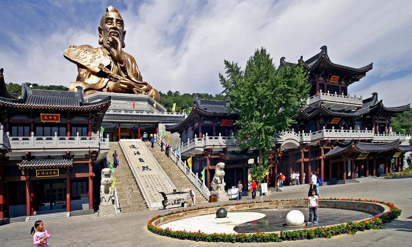 医护游景区免费，福利何时全国普及？-第2张图片-星月文旅