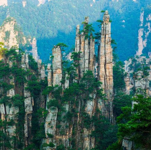 哪些旅游景点最负盛名？-第2张图片-星月文旅