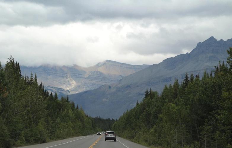 贾斯珀国家公园自驾游有哪些必打卡路线？-第1张图片-星月文旅