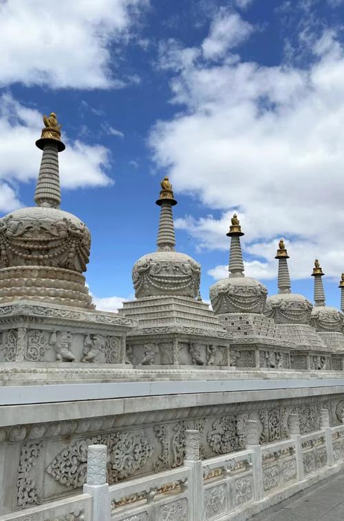 呼和浩特有哪些必游景点？-第1张图片-星月文旅