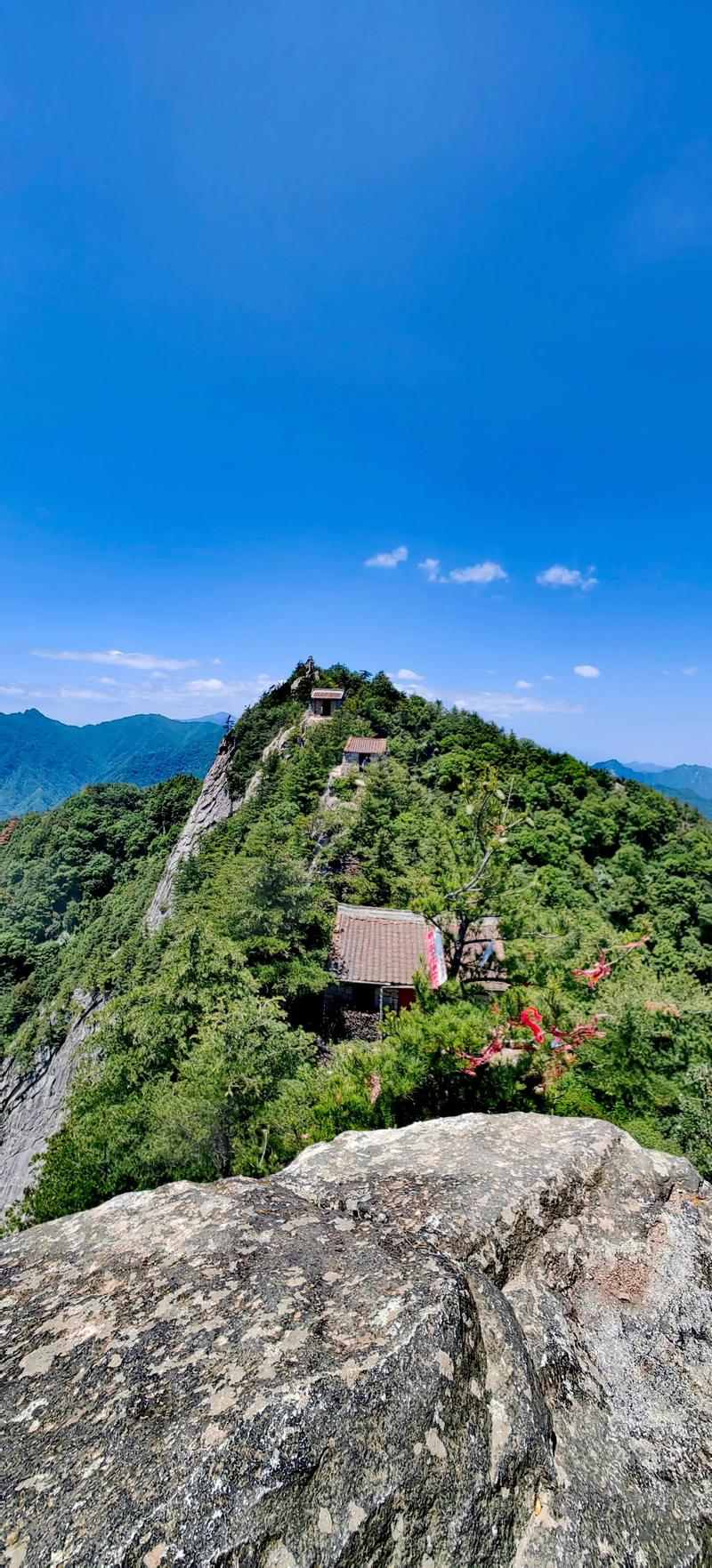 陕西周边有哪些必游景点？-第1张图片-星月文旅