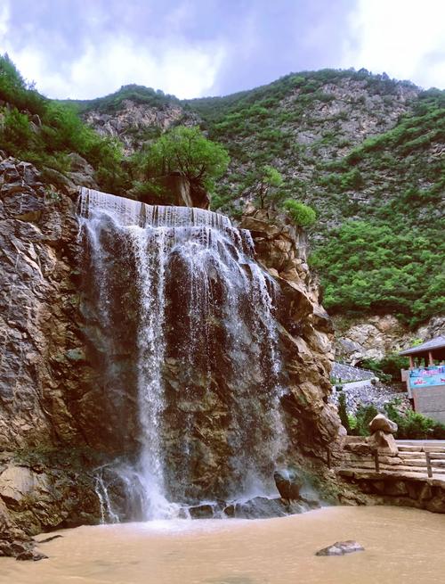 陕西周边有哪些必游景点？-第3张图片-星月文旅