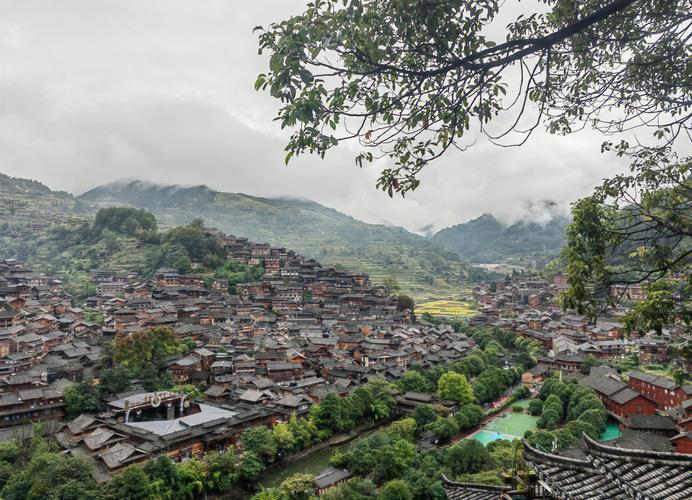 安顺到千户苗寨自驾游怎么走？-第3张图片-星月文旅