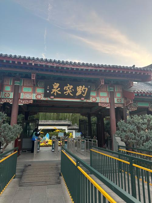 济南市区有哪些必游景点？-第1张图片-星月文旅