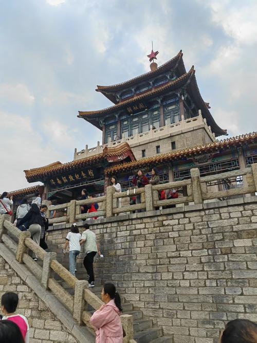 济南市区有哪些必游景点？-第3张图片-星月文旅