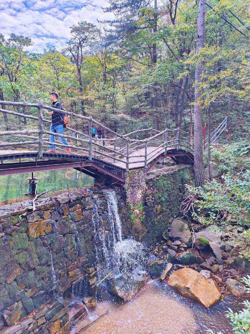 天堂寨自驾游有哪些必打卡景点？-第1张图片-星月文旅